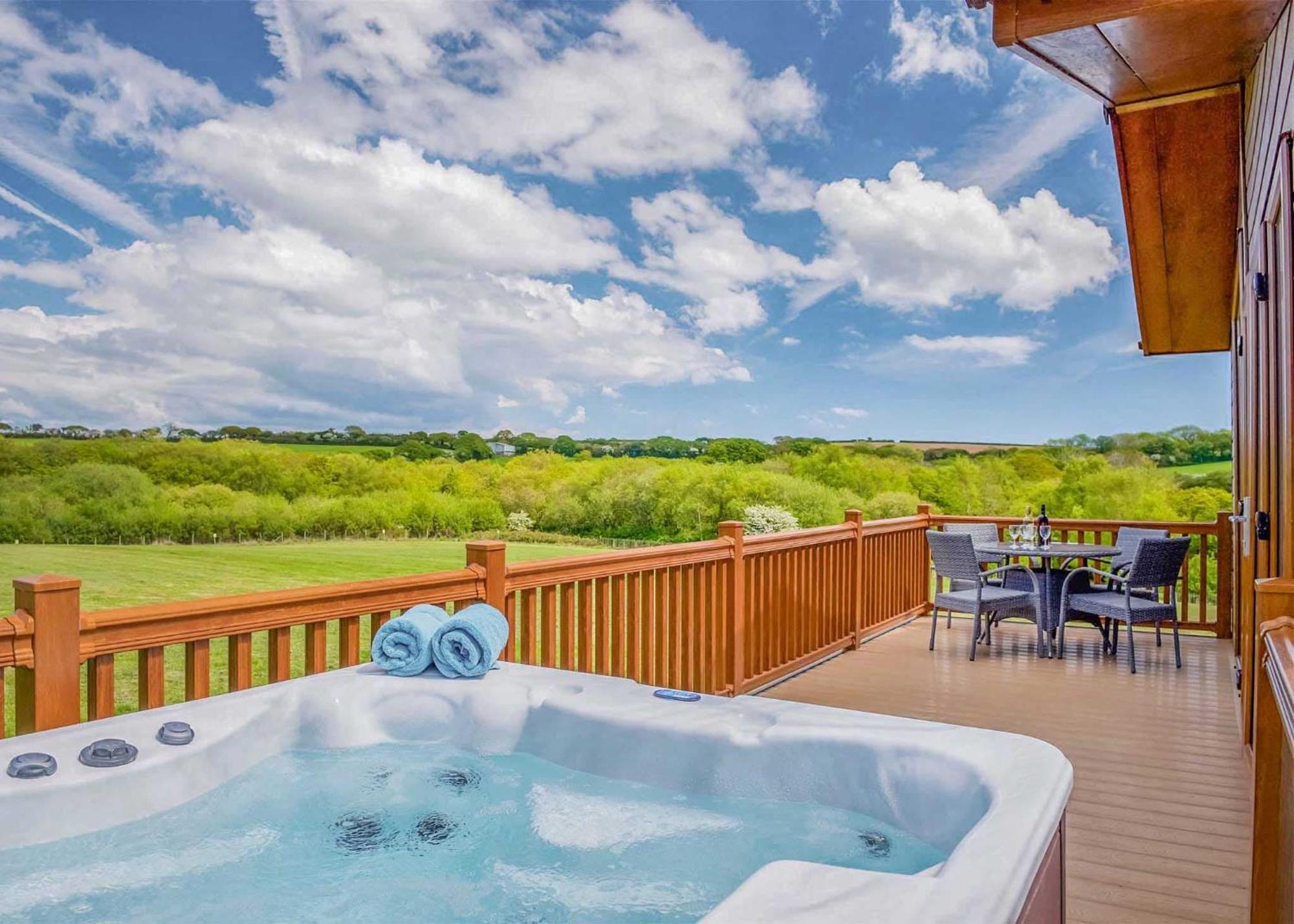 Meadow Lakes Holiday Park St Austell Extérieur photo