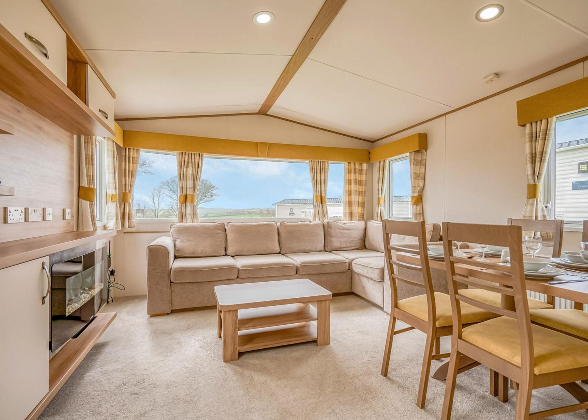 Meadow Lakes Holiday Park St Austell Extérieur photo